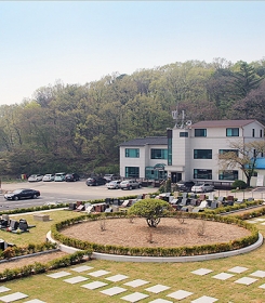 판교납골묘 by 다원퓨너럴